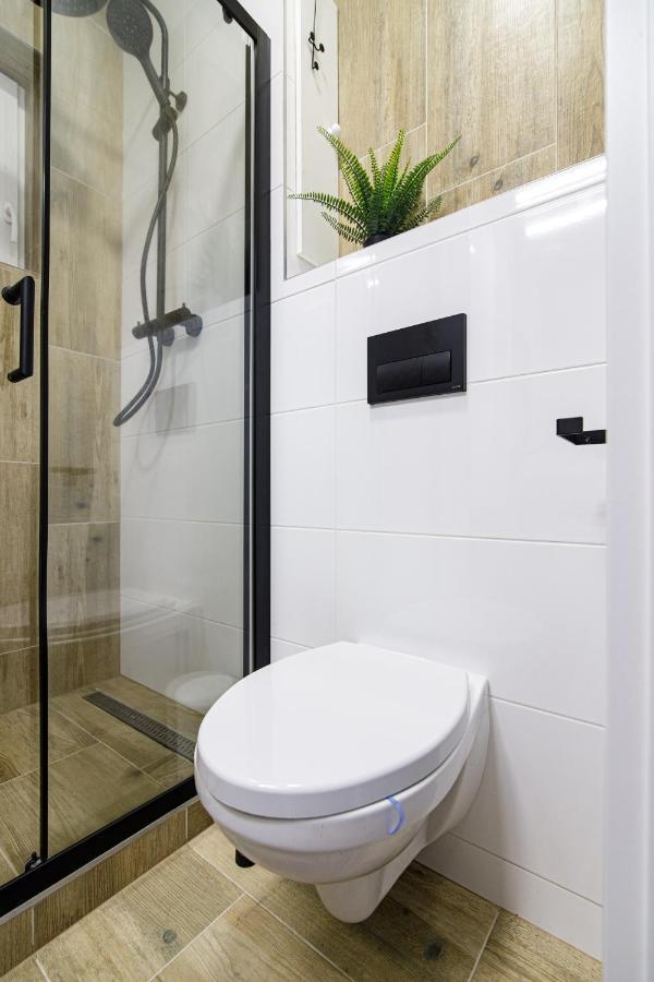 אוסטרבה Apartment Hotel Stud Mb מראה חיצוני תמונה