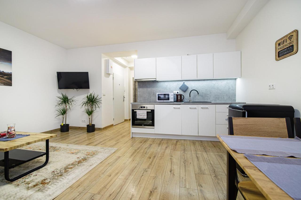 אוסטרבה Apartment Hotel Stud Mb מראה חיצוני תמונה