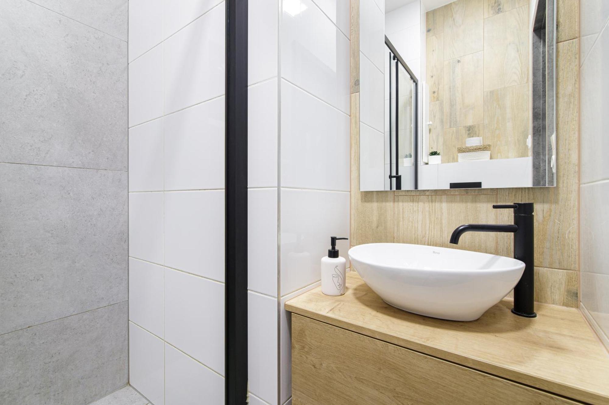 אוסטרבה Apartment Hotel Stud Mb מראה חיצוני תמונה